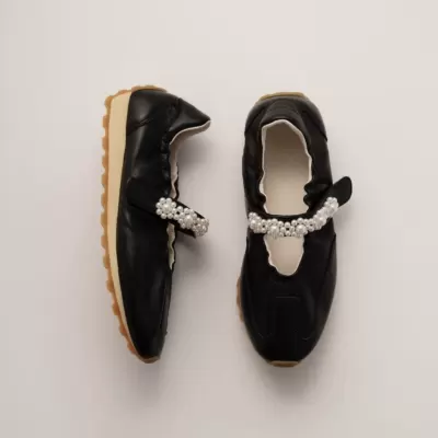 2025 New Minimalist Ballet German Trainer Shoes for Women Spring Summer Thick Sole Mary Jane · YANYAN China shoe factory
