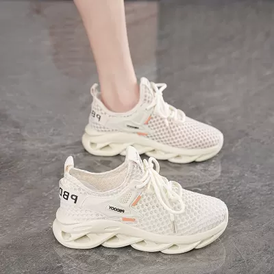 Summer Women's Breathable Hollow Flyknit Shoes Korean Thick Sole Casual Running Sneakers · YANYAN China shoe factory