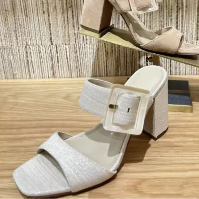 Strap Elegant Open Toe High Heel Sandals for Women 2025 Summer Vintage Chunky Heel · YANYAN China shoe factory