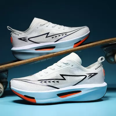 2025 New Summer Running Shoes, Unisex Lightweight Marathon Cushion Sneakers for Students · YANYAN China shoe factory