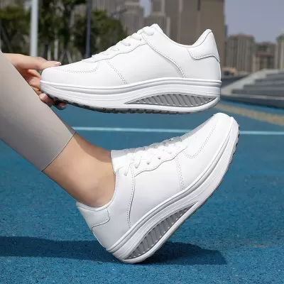 2025 Amazon Women's Chunky Sole White Sneakers, Oversized Platform Walking Shoes · YANYAN China shoe factory