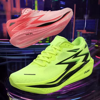New Carbon Plate Running Shoes, Competitive Anti-Slip Cushion Sneakers for Men and Kids · YANYAN China shoe factory