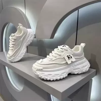 Winter Tire Sole Men's Trendy Casual Running Shoes, Anti-Slip Thick Sole Height-Increasing White Dad Shoes · YANYAN China shoe factory