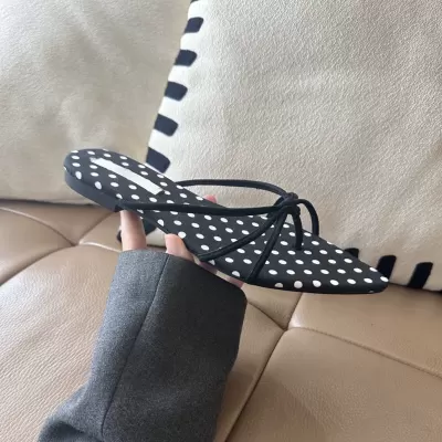 Summer New French Pointed Toe Open Toe Flip Flops for Women 2025 Elegant Casual Beach