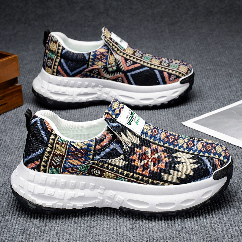 2026 Winter New Thick Sole Height-Increasing Men's Slip-On Casual Sneakers, Anti-Slip Breathable Shoes