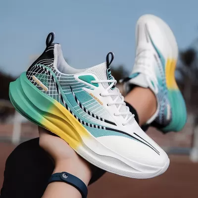 Wholesale Men's Running Shoes, Summer Mesh Breathable, Large Size 46, Student Casual · YANYAN China shoe factory