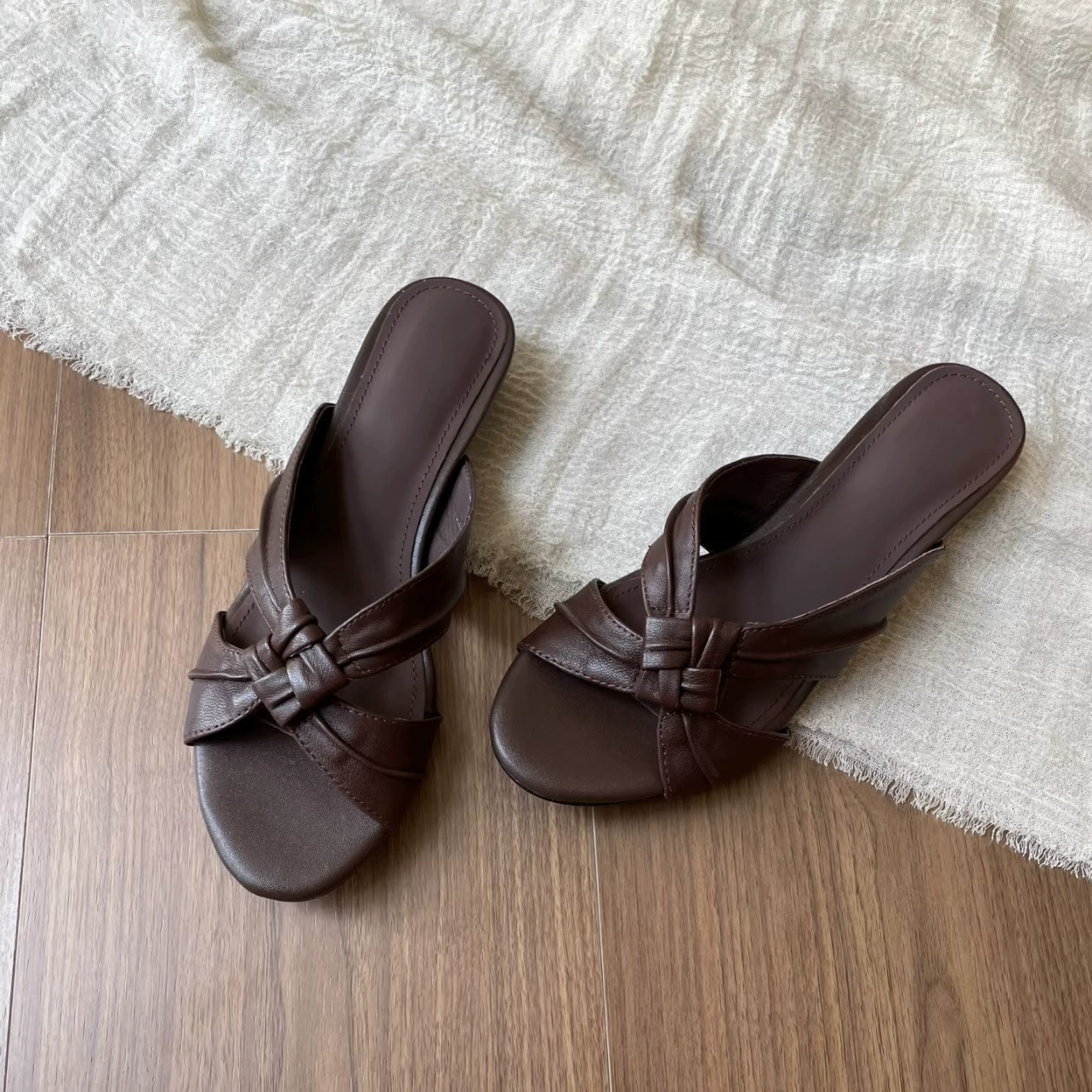 Women's French Retro Woven Open Toe Sandals 2025 Summer Wedge Heel Slides