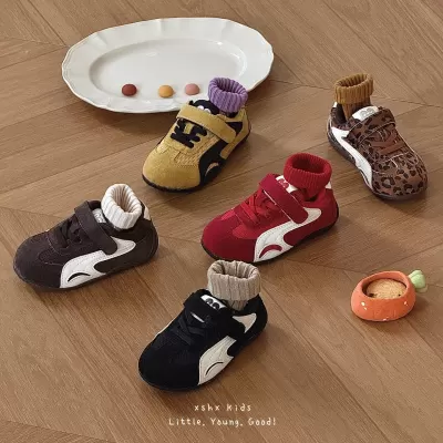 XSHX children's functional skate shoes autumn new unisex F1 style racing thin sole hook-and-loop steady walk