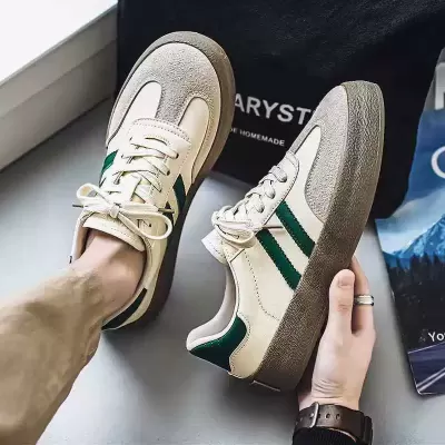 German Training Shoes Men 2026 Winter Niche Design Hong Kong Style Vintage Low-Top Casual Board Shoes · YANYAN China shoe factory