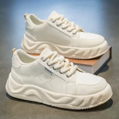 2026 New Men's Breathable Casual Leather Thick Sole Heightening Anti-Slip Fashion Shoes · YANYAN China shoe factory