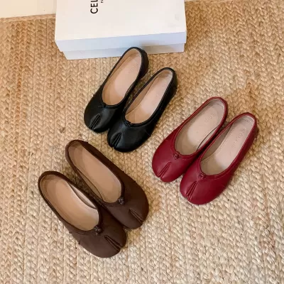 Women's Retro Split Toe Mary Jane Flats Slip On Chunky Heel Spring Summer