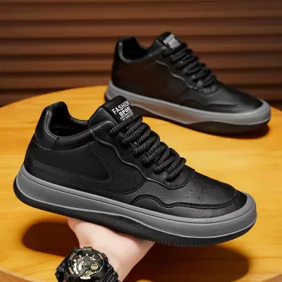Men's 2026 Fashion Slip Resistant Durable Lightweight Soft Sole Casual Sport Board Shoes · YANYAN China shoe factory