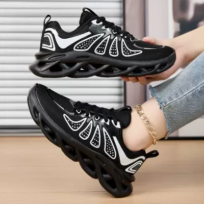 New Mesh Casual Cold Cement Shoes Low-Top Lightweight Fashion Women's Plus Size Sneakers · YANYAN China shoe factory