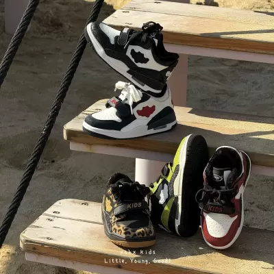 XSHX Dark Night Air Force Basketball Shoes for Kids, Winter Fleece Warm Non-Slip Rubber Sole