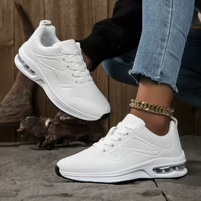 Tênis de Corrida Impermeáveis Femininos Couro Inverno Novos Amortecedores Esportivos para Exportação Shein · YANYAN China shoe factory
